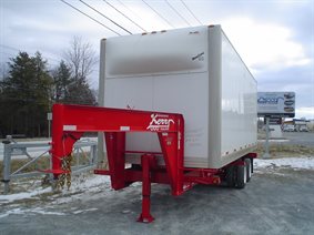 Cargo box chassis trailer